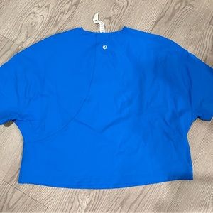 Lululemon Ed Curtis top